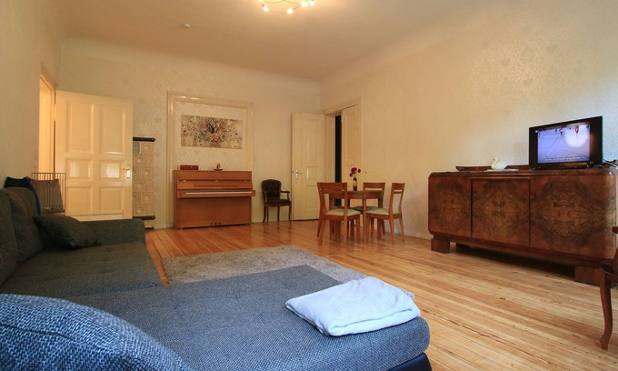 Neupetershain Nord Apartamento | Fewo Rhododendron - Familyandbike