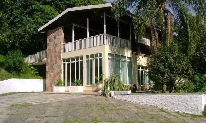 Mairipora Casa | adosado campo con Fish-Pay en la puerta