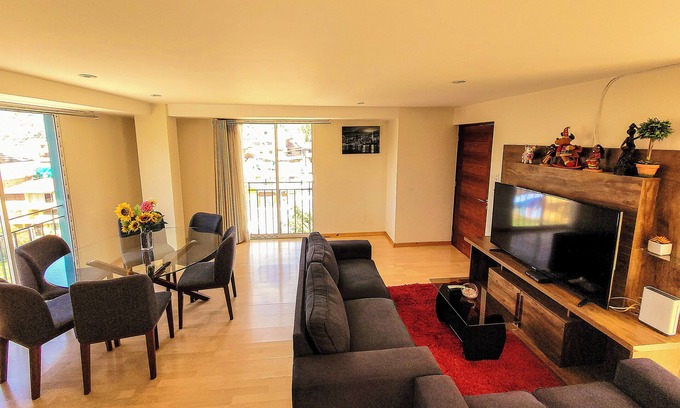 Ramiro Priale Apartamento | Fiflo's Apartament
