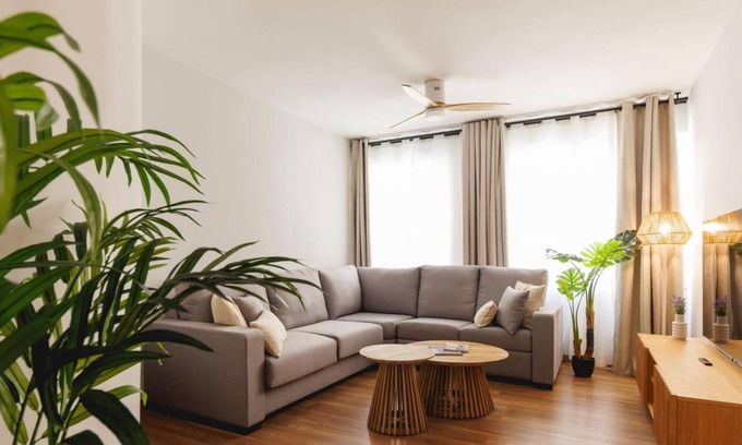 Eixample Apartamento | Figuerola - Apartamento vacacional en Girona | Bravissimo