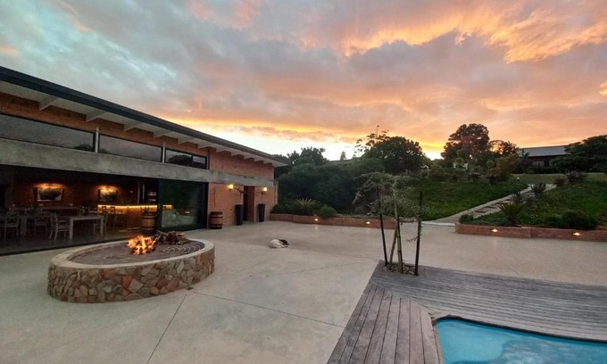 Kouga Casa | Fijnbosch Game Lodge Jeffreys Bay