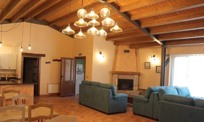 Revilla-Vallegera Cabaña | Finca Casa Rural Las Cercadas, Alquiler integro
