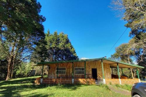 Guarne Chalet De Esquí | Finca Cottage Guarne, nearby Arvi and Santa Elena