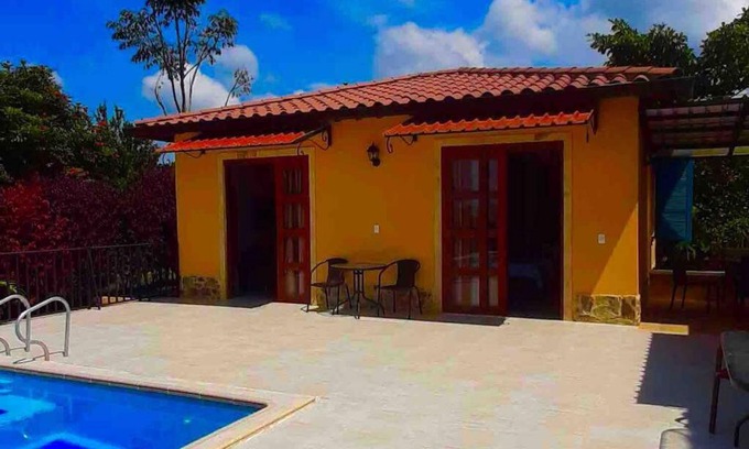 El Meson Chalet De Esquí | finca del bosque