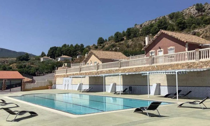 Ferez Casa | Finca La Ecarada. Férez (Albacete)