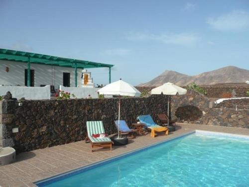 Yaiza Casa | Finca mit Pool und herrlichem Meerblick