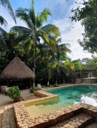 Homun Casa | Finca Oz