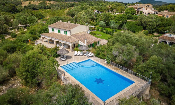 Petra Villa | Finca Son Perxa en Mallorca con piscina y barbacoa