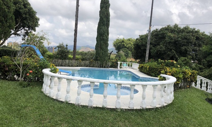 Pereira Cabaña | Finca Vacacional en Pereira