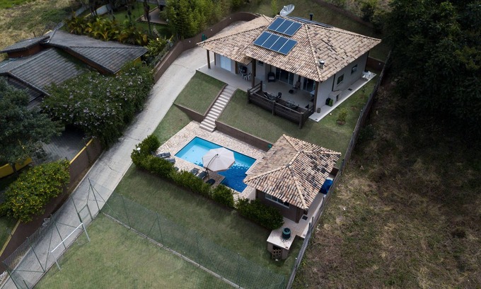 Jarinu Casa | Finca con piscina climatizada en una comunidad cerrada