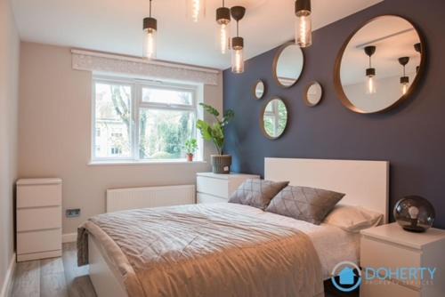 Finchley Church End Apartamento | Finchley Contemporary 2 Bed Apartment + Parking