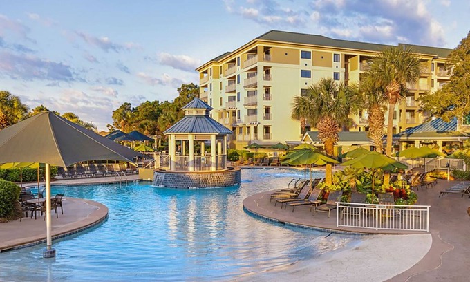 Folly Field Complejo | 𝐅𝐢𝐧𝐝𝐢𝐧𝐠 𝐌𝐞𝐢𝐥𝐢 Beachfront Access Barony Resort+Amenities! 2BR Condo