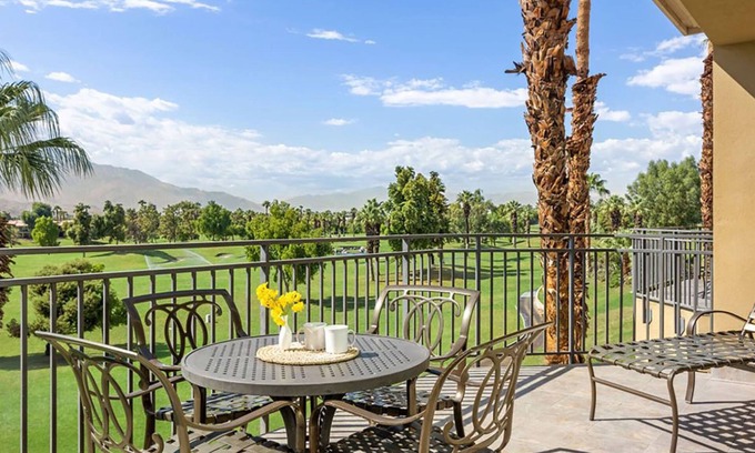 Palm Desert Complejo | 𝐅𝐢𝐧𝐝𝐢𝐧𝐠 𝐌𝐞𝐢𝐥𝐢-Coachella Fun @ Desert Springs Villas Resort+Amenities