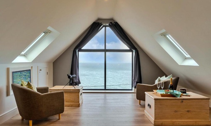 Castallack Casa | Finest Retreats - Blue Seas