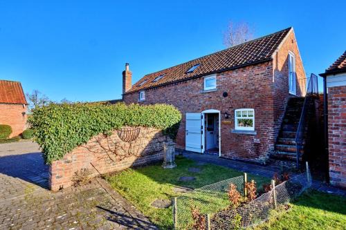 Hemingby Casa | Finest Retreats - The Rookery Stables