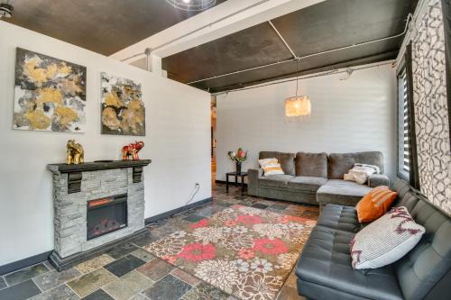 Seneca Falls Apartamento | Finger Lakes Condo about 4 Mi to Lake and Boat Ramp