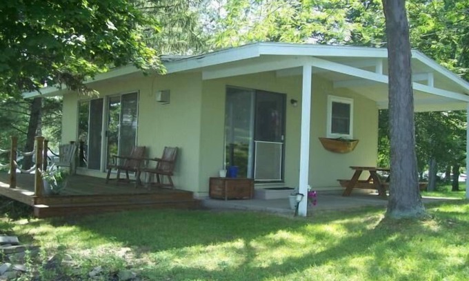 Cayuga Cabaña | Finger Lakes - Sunset Cottage en el lago Cayuga!