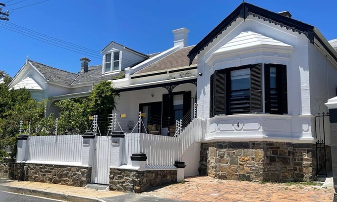 Green Point Casa | FIR Villa | 3 Bedroom house Greenpoint