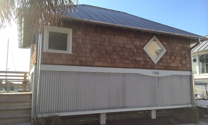 Bald Head Island Apartamento | Fire Hut, Bald Head Island Element / Studio en Marina