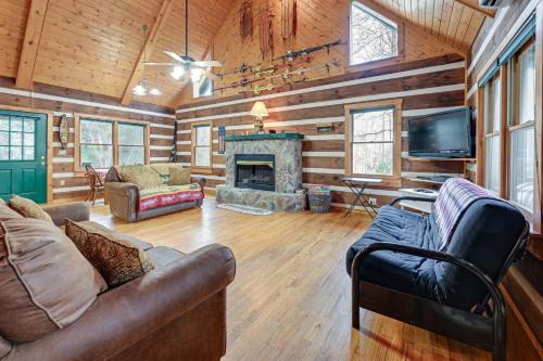 Sylva Casa | Fire Pit and Porch Rustic Retreat in North Carolina