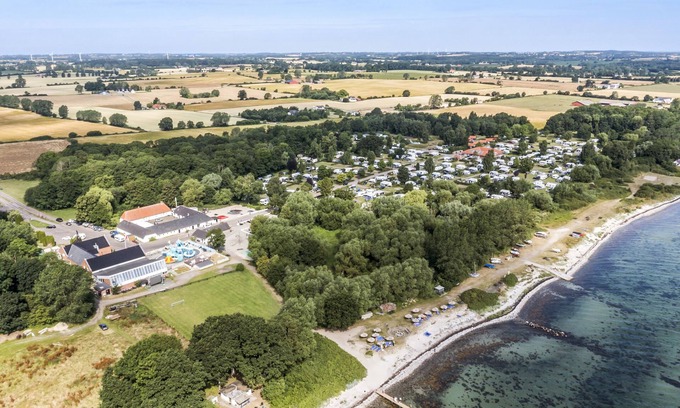 Hesselager Cabina | First Camp Bøsøre Strand Fyn