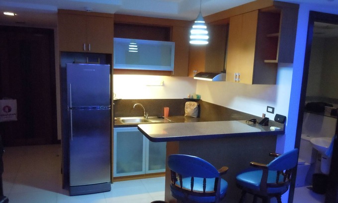 Balibago Apartamento | Apartamento de primera clase (el mejor secreto guardado en Angeles City!) La ubicación es perfecta!