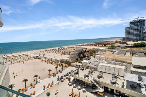 Constanta Apartamento | First Residence & Parking