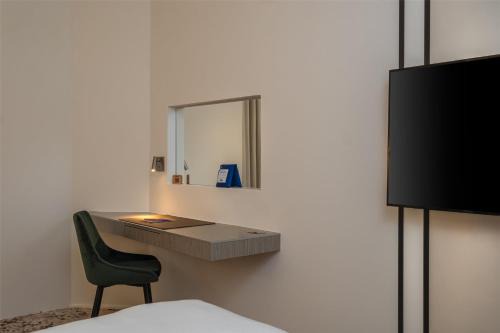 Matabiau Hotel | FirstName Toulouse, part of JdV by Hyatt