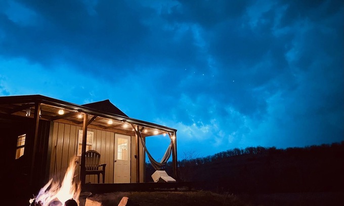 Dallas County Cabina | Fish & Float Niangua! 7m to Bennett Springs~ Peace and Quiet