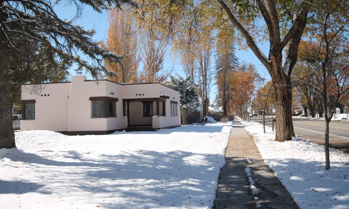 Monte Vista Casa | Fish, Ski, Explore from a historic Old West town.