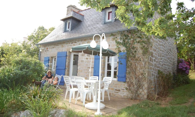Roscanvel Casa | Fisherman's house facing the sea
