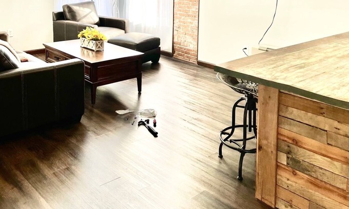 Pulaski Apartamento | Fisherman's paradise, historic apartment located on Salmon River!