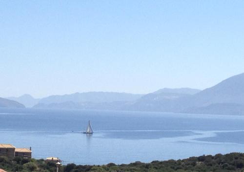 Agios Nikolaos Town Casa | Fissi Villas agritourism accommodation near the sea