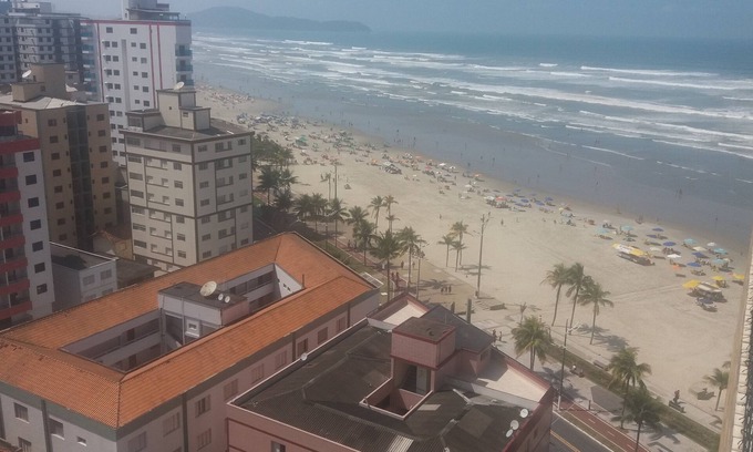 Vila Assuncao Apartamento | A 15 metros de la playa, con vista privilegiada del mar en el piso 13
