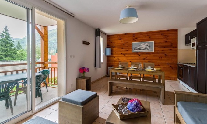 Saint-Mamet Apartamento | Fitness, piscina, sauna, terraza, balcón, tv, local para esquís, 60m², Luchon-Superbagnères