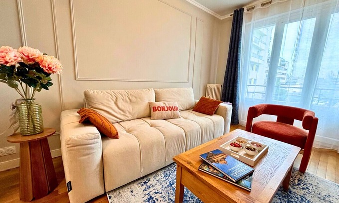 Limoges Apartamento | FITZ JAMES 2 Bedroom 2 Bath City Center