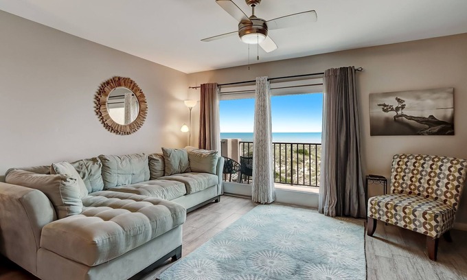 Amelia City Condominio | ¡Venta de verano! Condominio de lujo frente al mar Sailmaker con Country Club Perks!