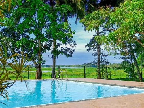 Weerawila Complejo | Flamingo Lake Resort