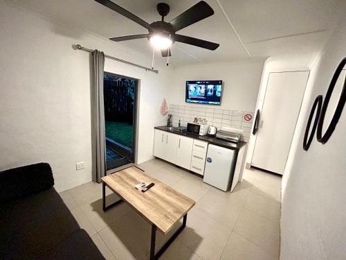 Ballito Casa | Flat 2 on 8 Lindsay