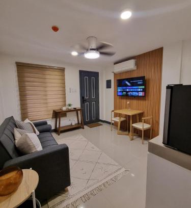 Las Pinas Apartamento | Flat 35, Unit 3C