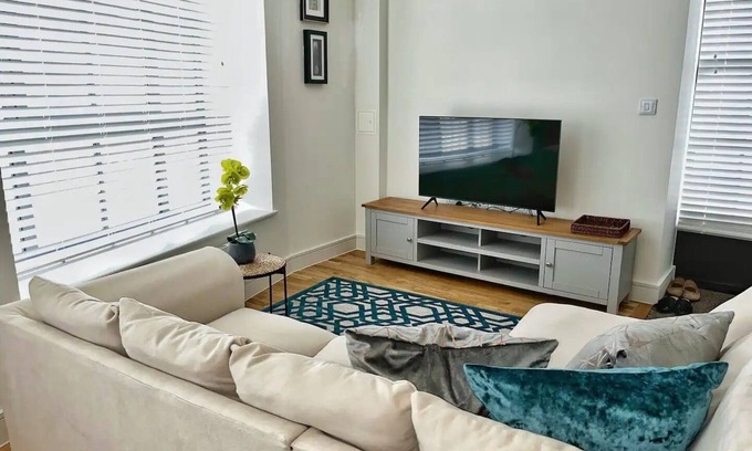 Northampton Apartamento | Apartamento-Lujoso-Baño Privado-Vista a la Calle-Flat 9