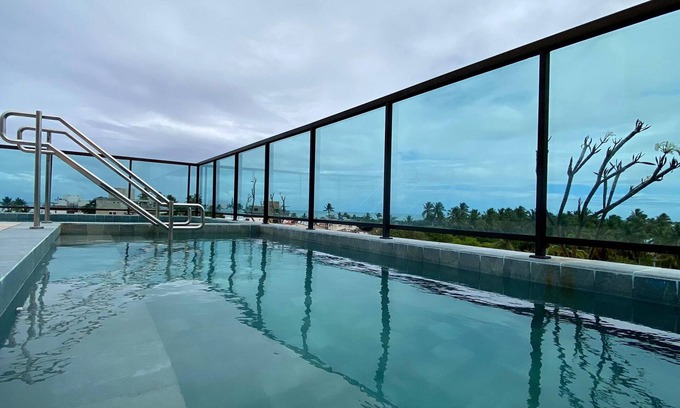 Centro Apartamento | Flat a 120 metros das Piscinas Naturais