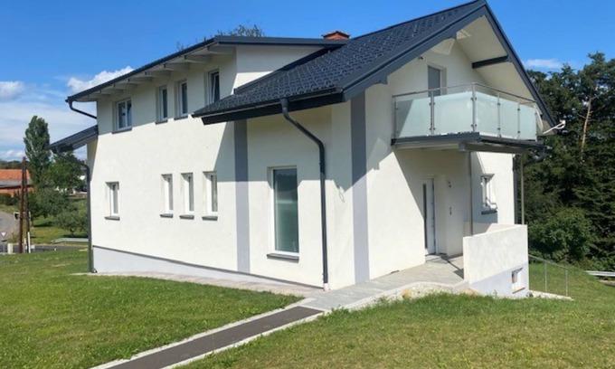 Paldau Apartamento | Flat in private house with lots of space and quiet