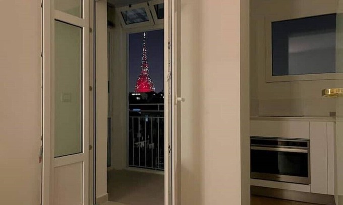 Vanchiglia Apartamento | Flat With a View in Turin City Center!