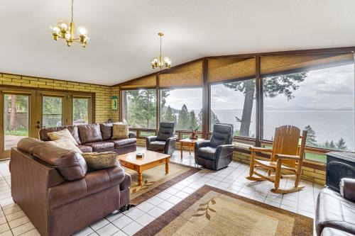 Bigfork Casa | Flathead Lake Views Scenic and Spacious Retreat!