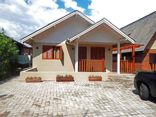 C A I C Apartamento | Flats Ouro Gramado Localizado a 900 metros da entrada do Centro de Gramado