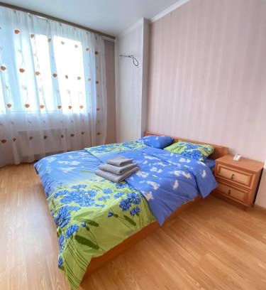 Holosiivskyj Apartamento | FlatService Двокімнатні апартаменти в ЖК "4 сезони"