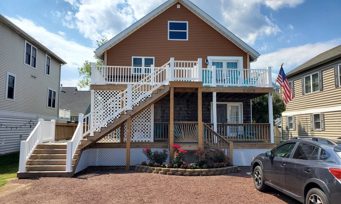 Ann Acres Casa | Flexibilidad, Great Value 7 Bedrm, 4 baños, casa, 2 cuadras de la playa