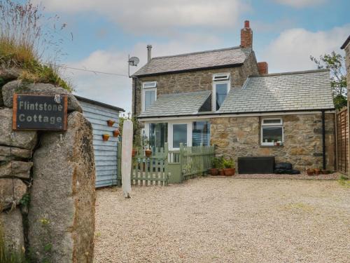 Pendeen Casa | Flintstone Cottage