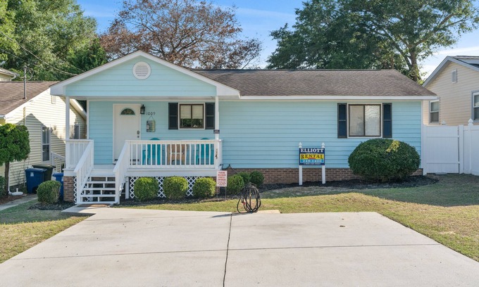 North Myrtle Beach Casa | Flip Flop Oasis - Private Home - 2 Bedrooms/2 Bathrooms - Cherry Grove Beach